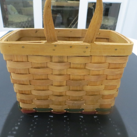 SALE WICKER CHRISTMAS CARD HANGING BASKET - Picture 3 of 4